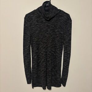 Free People- We the Free Turtleneck Tunic Back Slit Sweater Heathered Size XS